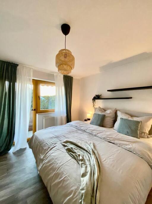 Schoene Zentrale Wohnung Naehe Hb Germersheim Esterno foto